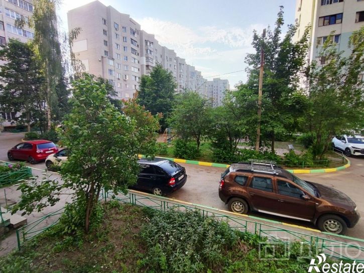 3-комн квартира ул Сельских Строителей, 4ж,  д. 4ж