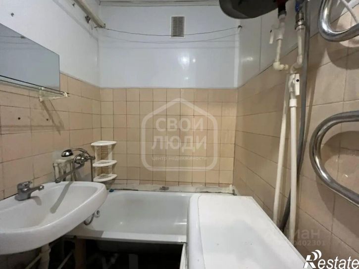 2-комн квартира Черновицкая улица, 20,  д. 20