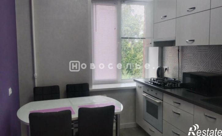 3-комн квартира ул Островского, 9/18,  д. 9/18