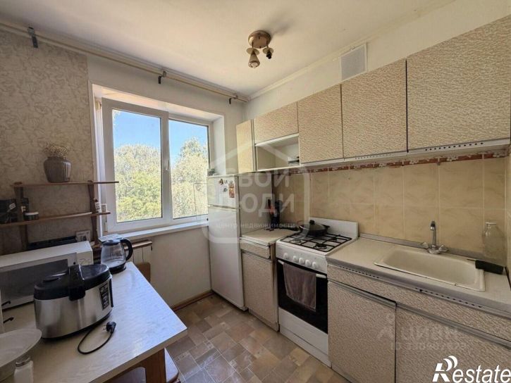 3-комн квартира ул Зубковой, 10а,  д. 10а