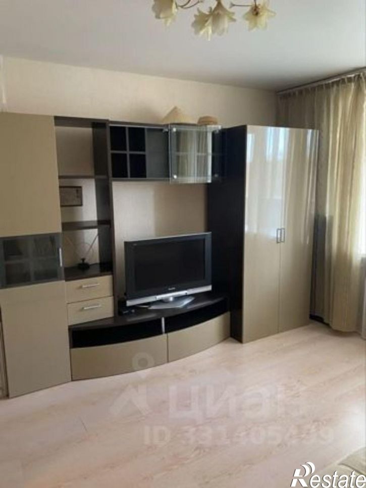 2-комн квартира ул Пугачева, 11,  д. 11
