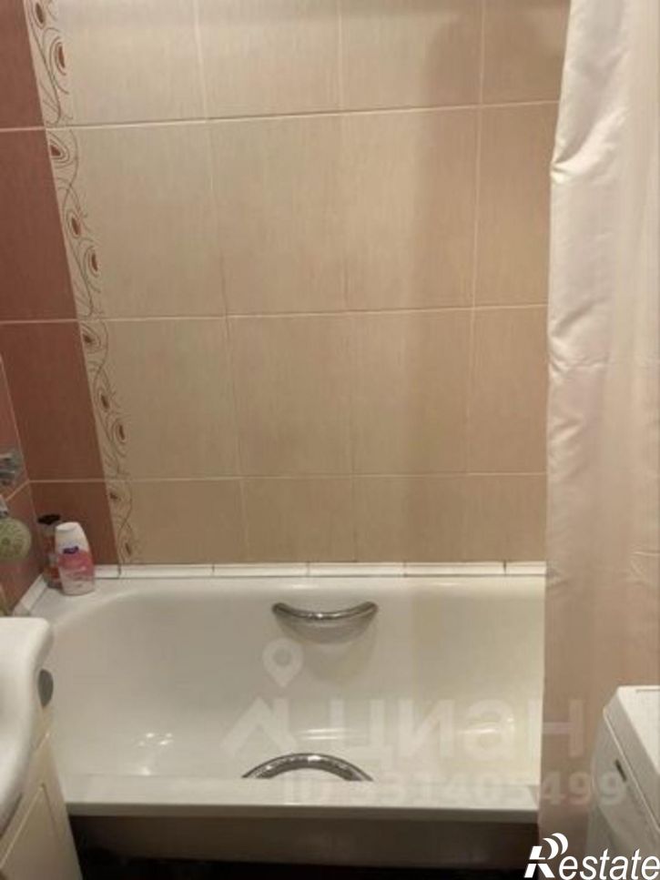 2-комн квартира ул Пугачева, 11,  д. 11