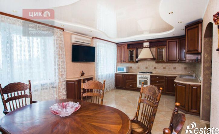 3-комн квартира ул Комбайновая, 24,  д. 24