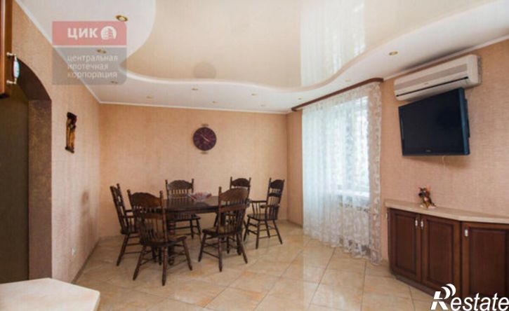 3-комн квартира ул Комбайновая, 24,  д. 24