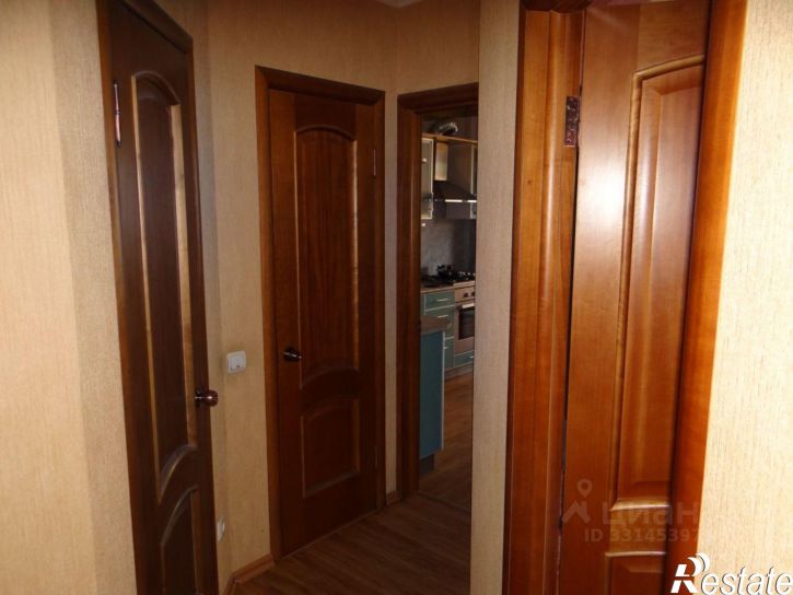 4-комн квартира ул 6-я Линия, 24,  д. 24