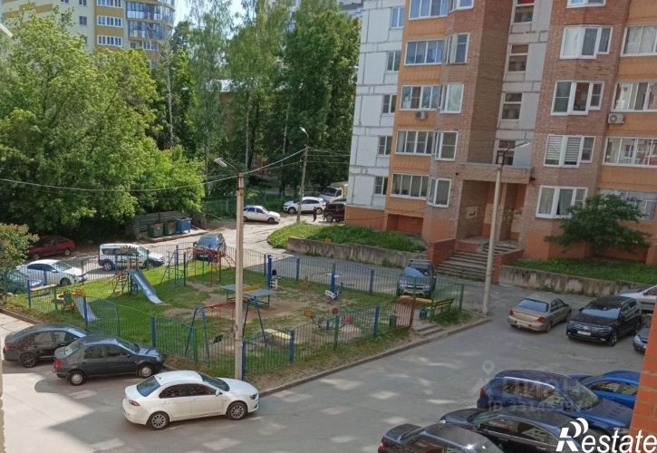 4-комн квартира ул 6-я Линия, 24,  д. 24
