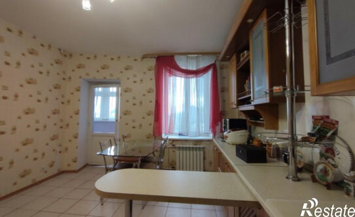 3-комн квартира улица Маяковского, 49,  д. 49