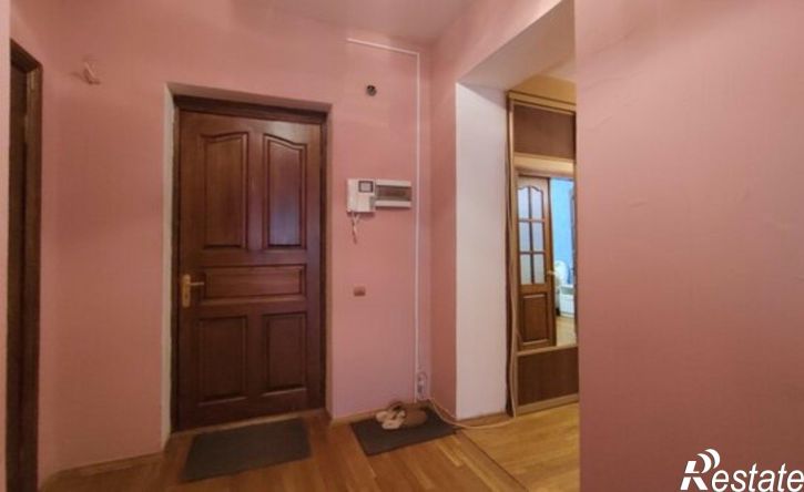 3-комн квартира улица Маяковского, 49,  д. 49