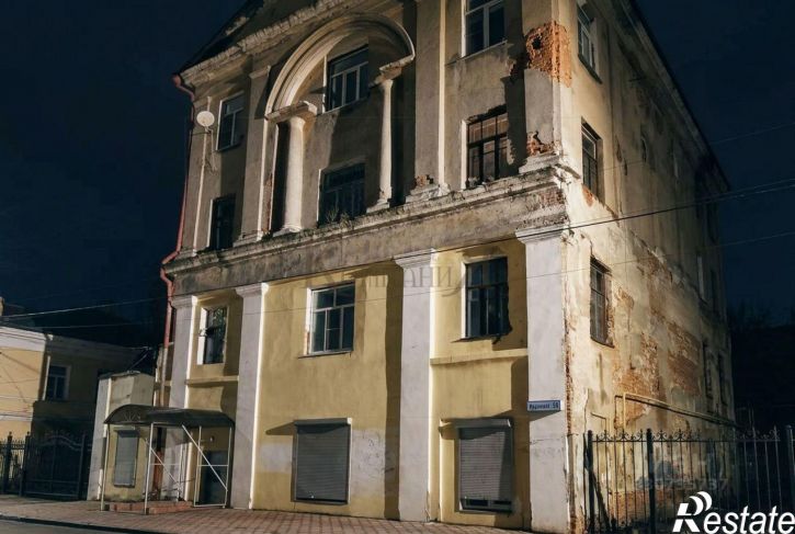 3-комн квартира улица Фурманова, 58,  д. 58