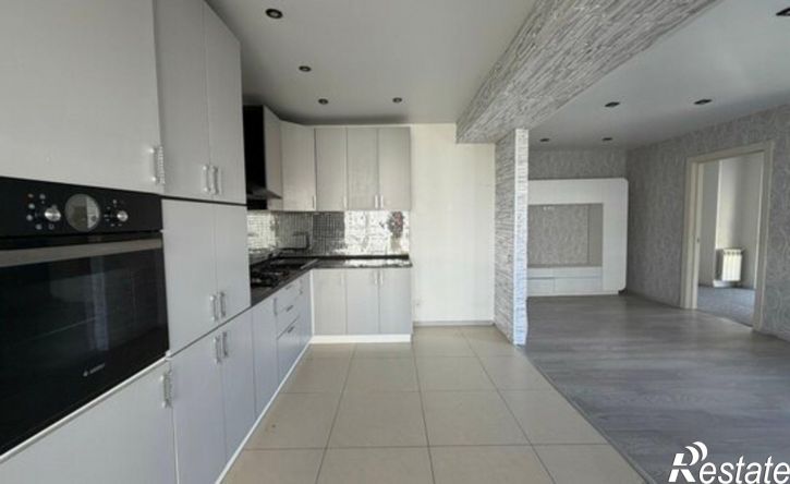 3-комн квартира ул Мервинская, 30,  д. 30