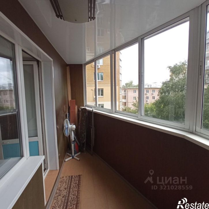 1-комн квартира улица Есенина, 65 к2,  д. 65 к2