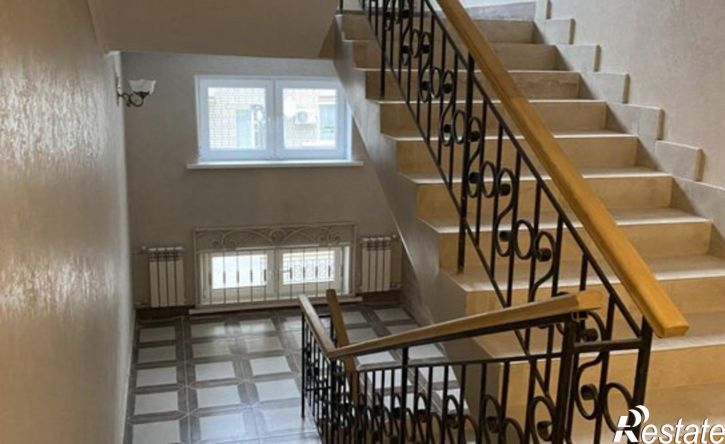 3-комн квартира улица Горького, 33,  д. 33