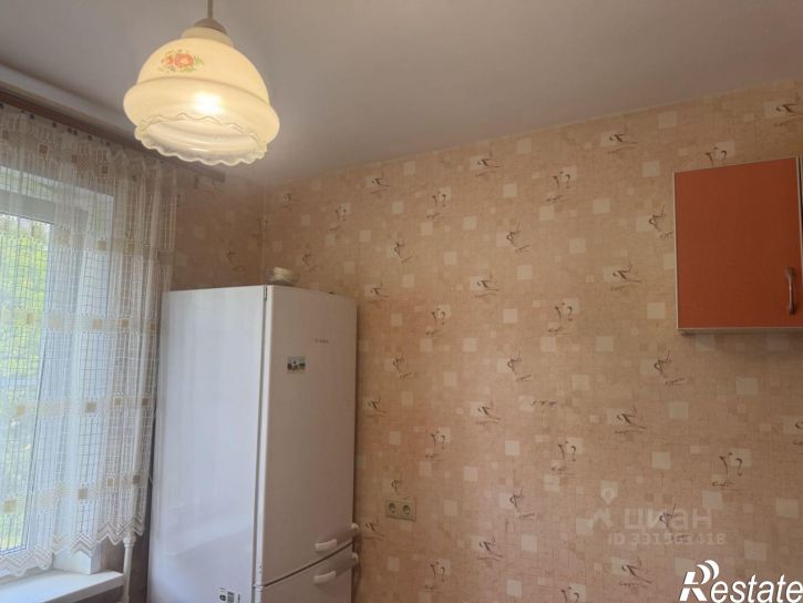 2-комн квартира ул Сельских Строителей, 3е,  д. 3е