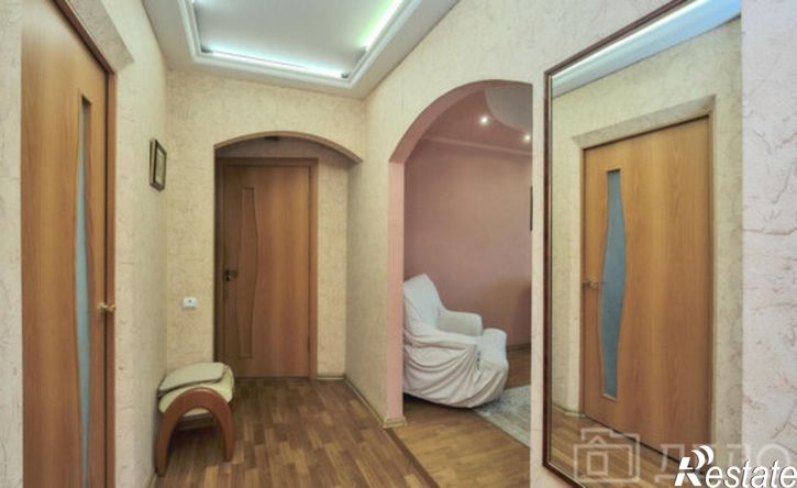 4-комн квартира улица Стройкова, 25,  д. 25