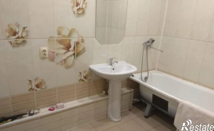 3-комн квартира ул Семчинская, 3,  д. 3