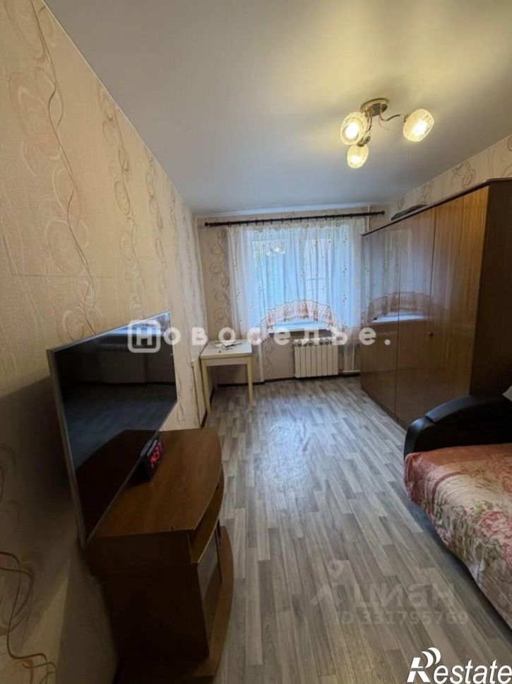 4-комн квартира ул Павлова, 12,  д. 12