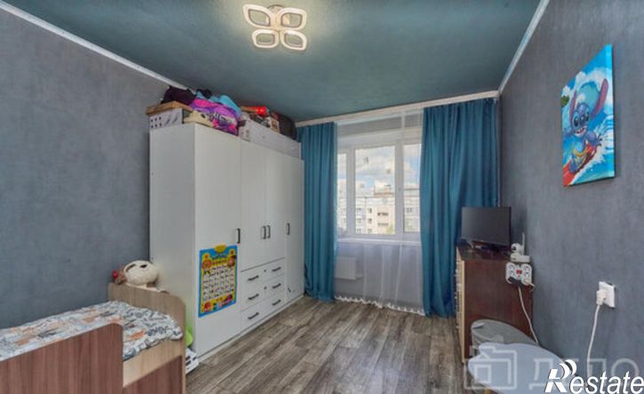 4-комн квартира ул Сельских Строителей, 1в,  д. 1в