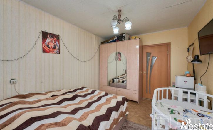 4-комн квартира ул Сельских Строителей, 1в,  д. 1в
