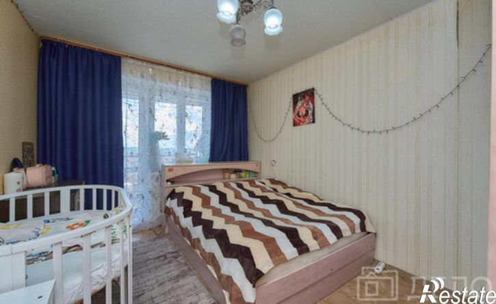 4-комн квартира ул Сельских Строителей, 1в,  д. 1в