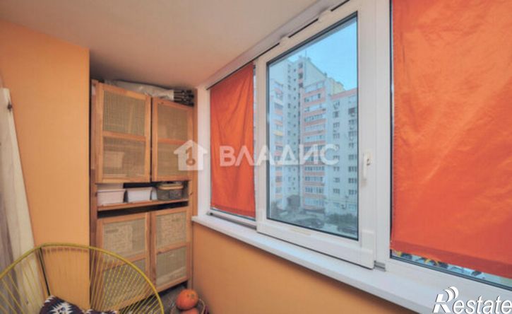 3-комн квартира Народный б-р, 15,  д. 15