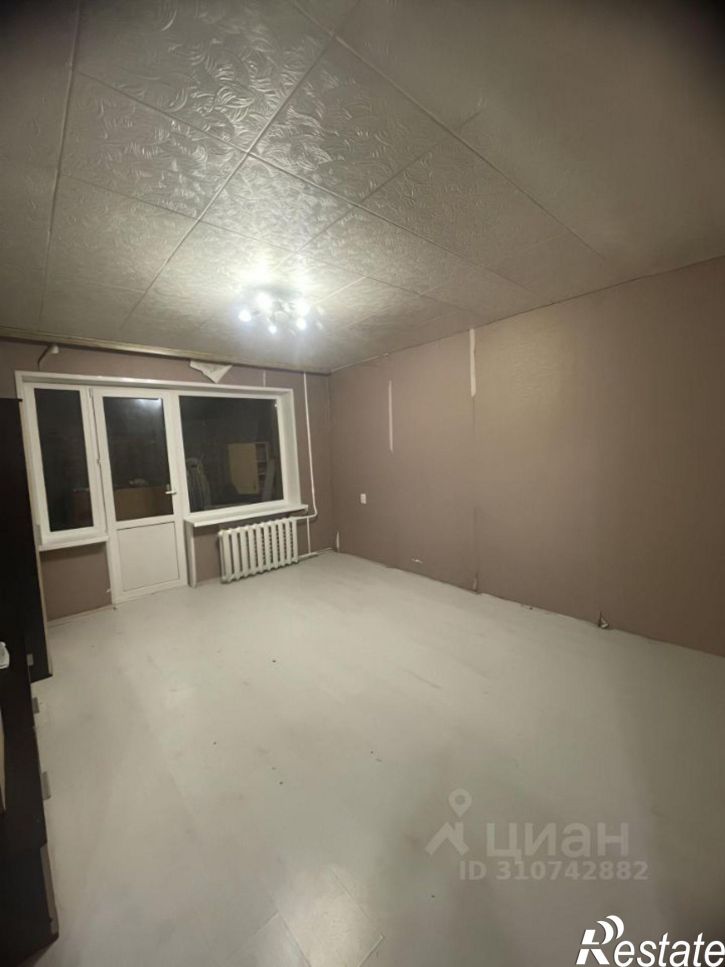 2-комн квартира улица Бирюзова, 1к3