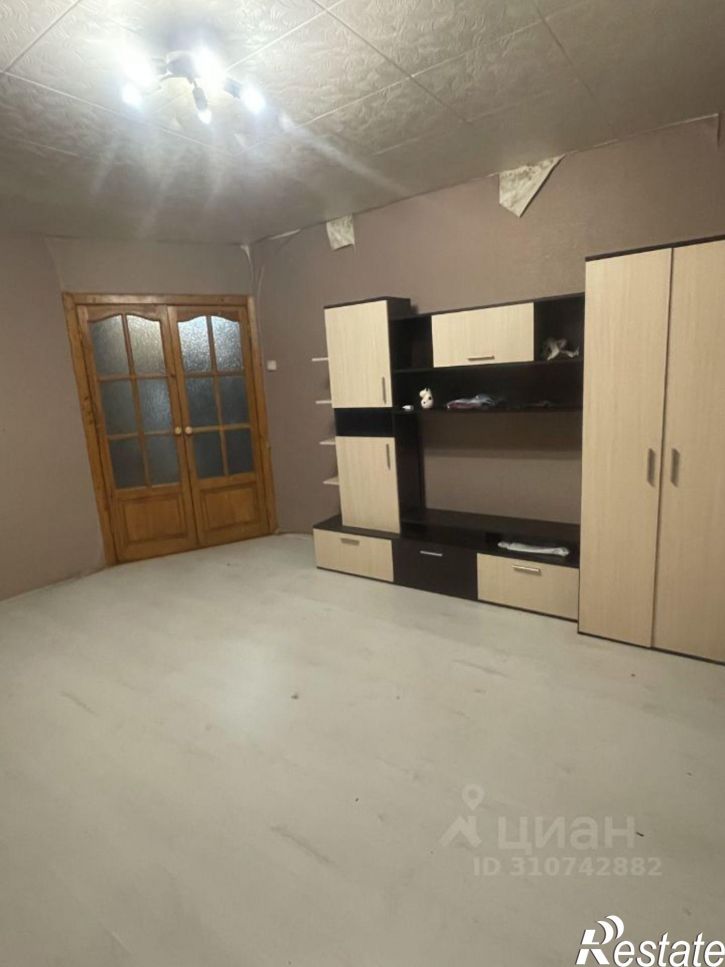2-комн квартира улица Бирюзова, 1к3