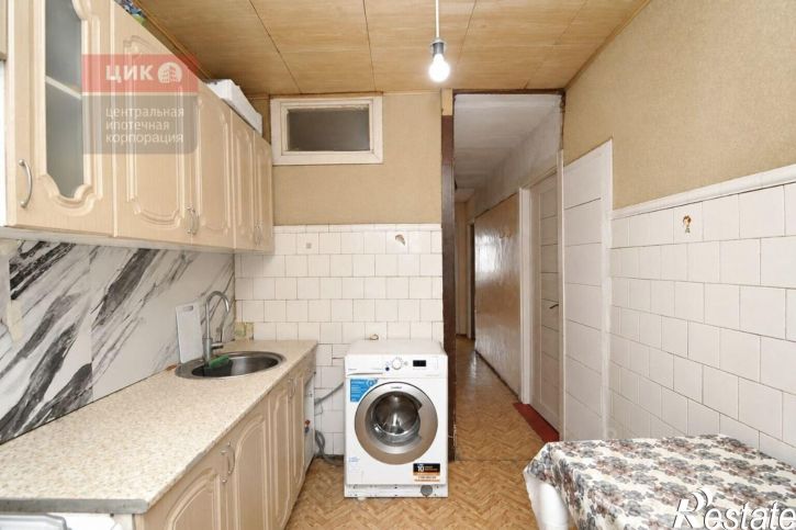 3-комн квартира пл Димитрова, 3,  д. 3