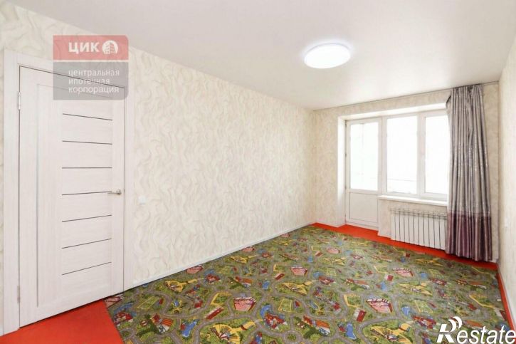 3-комн квартира пл Димитрова, 3,  д. 3