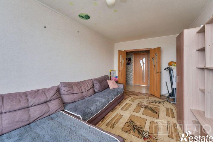 4-комн квартира ул Сельских Строителей, 1в,  д. 1в