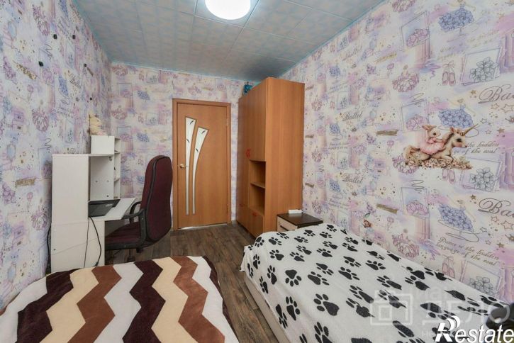 4-комн квартира ул Сельских Строителей, 1в,  д. 1в