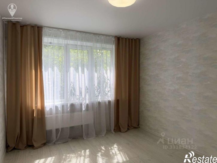 2-комн квартира ул Сельских Строителей, 1 3,  д. 1 3,  к. 3
