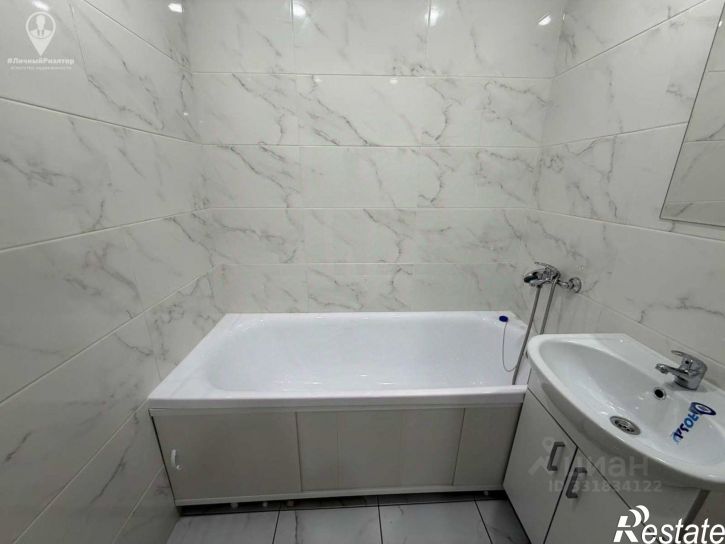 2-комн квартира ул Сельских Строителей, 1 3,  д. 1 3,  к. 3