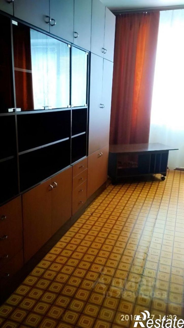 2-комн квартира ул Бирюзова, 24 1,  д. 24 1,  к. 1