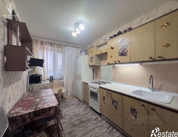 3-комн квартира ул Зубковой, 21,  д. 21