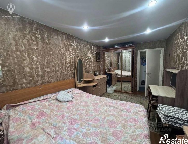 3-комн квартира ул Зубковой, 21,  д. 21