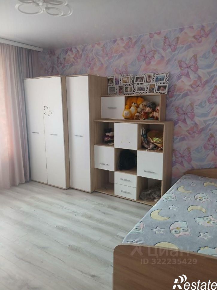 3-комн квартира ул Семчинская, 3,  д. 3
