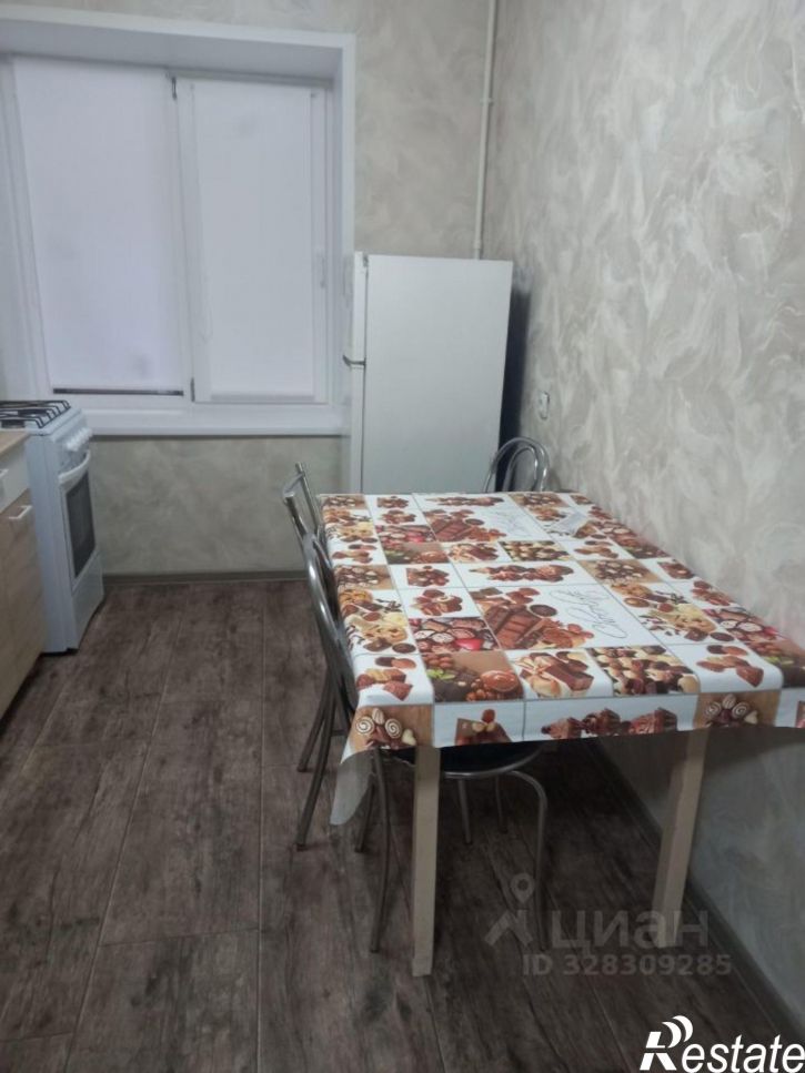 2-комн квартира ул Грибоедова, 40,  д. 40