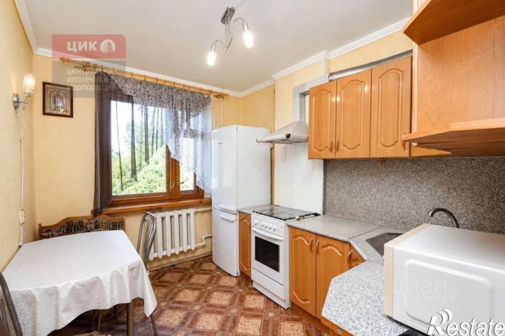 3-комн квартира ул Радиозаводская, 11/27,  д. 11/27