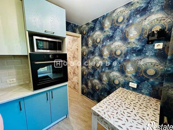 2-комн квартира ул Островского, 38 1,  д. 38 1,  к. 1