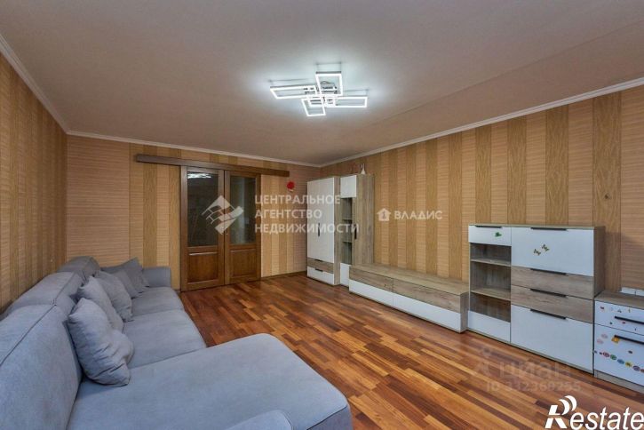 3-комн квартира ул Комбайновая, 24,  д. 24
