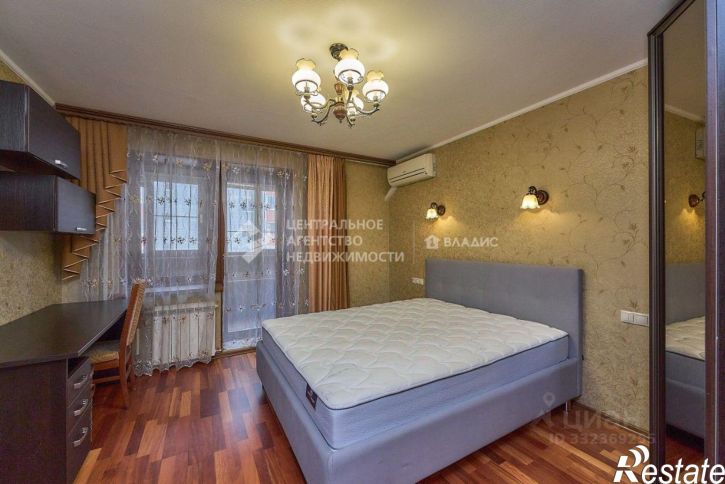 3-комн квартира ул Комбайновая, 24,  д. 24