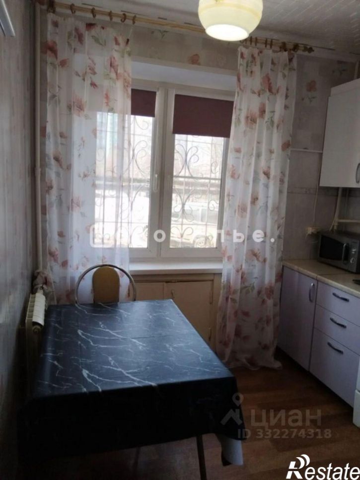 2-комн квартира ул Черновицкая, 32 1,  д. 32 1,  к. 1