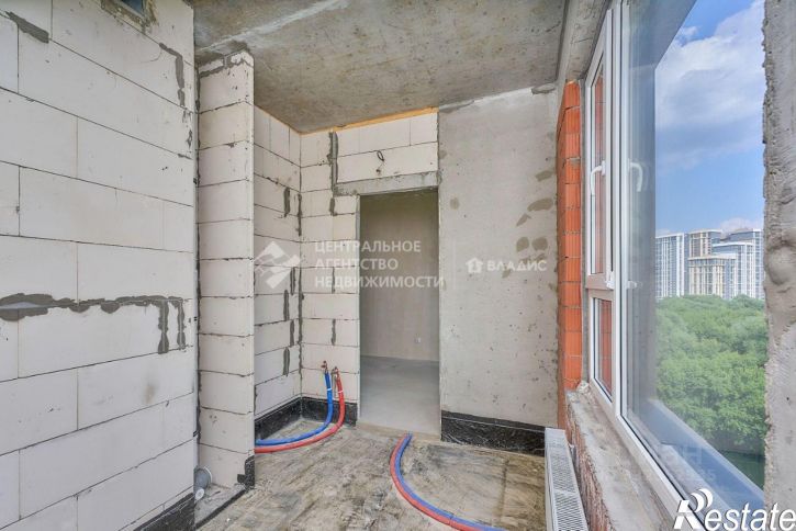 2-комн квартира улица Полина, 3к1