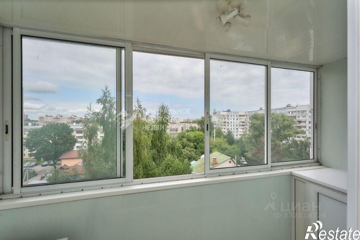3-комн квартира Рязань, Московский район, Комбайновая улица, 24