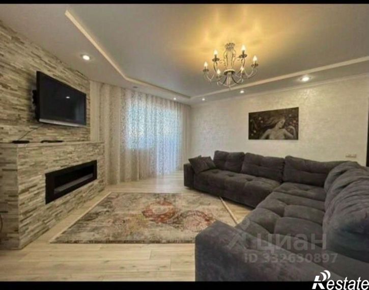 3-комн квартира Первомайский пр-кт, 76 3,  д. 76 3,  к. 3