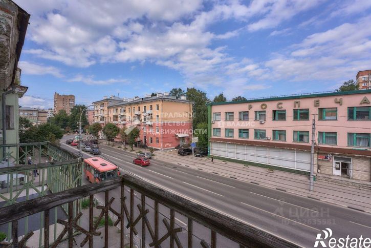 2-комн квартира ул Дзержинского, 4,  д. 4