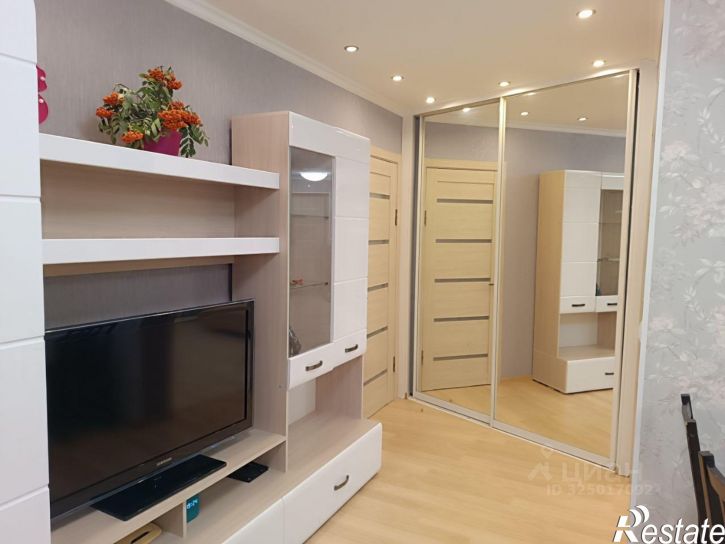3-комн квартира Первомайский пр-кт, 57 1,  д. 57 1,  к. 1