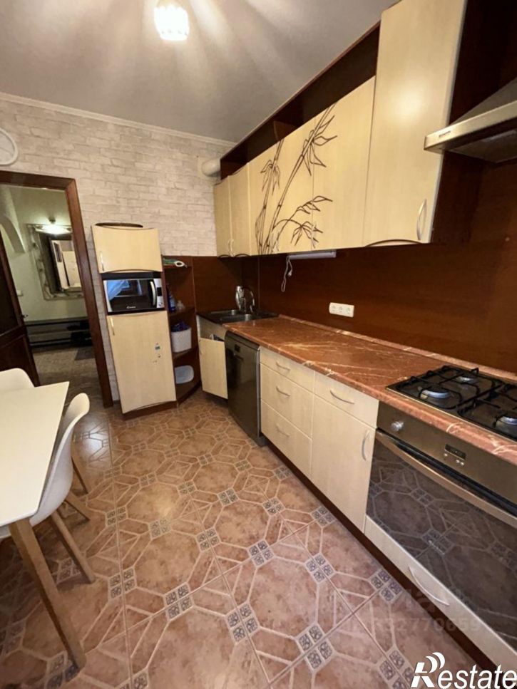 4-комн квартира ул Зубковой, 31а,  д. 31а