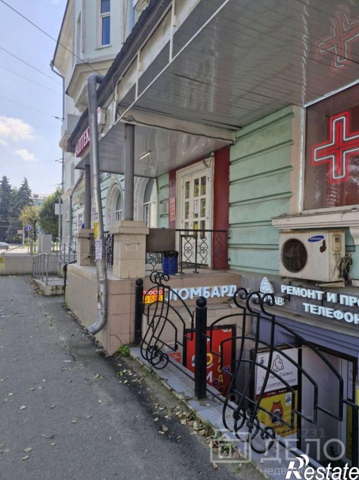 Торговое помещение Театральная пл, 2,  д. 2