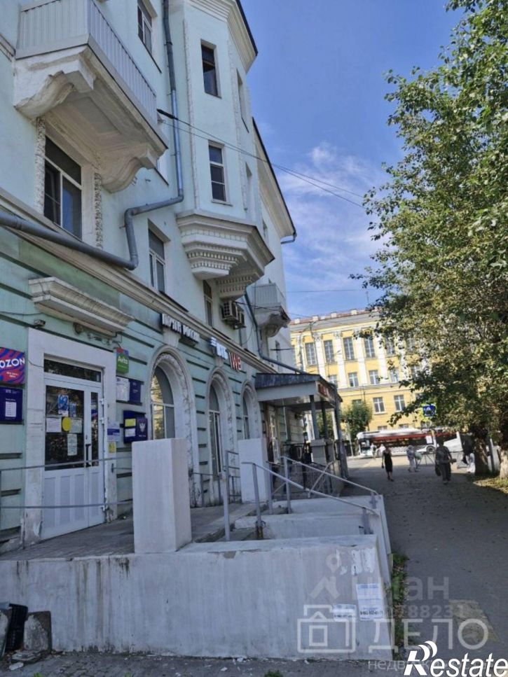 Торговое помещение Театральная пл, 2,  д. 2